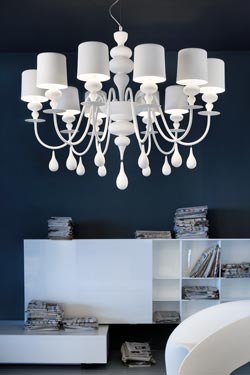 Lustre Eva dix lumières en résine et polyuréthane laqué blanc mat - Lustre by Masiero