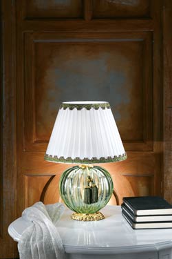 Petite lampe verre Murano vert abat-jour blanc