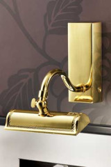 Flared polished gold-plated LED picture light with grooved classical decoration - Picture lighting by Masiero