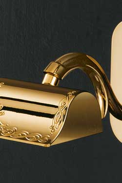 Gold-plated bedside wall light with engraved pattern