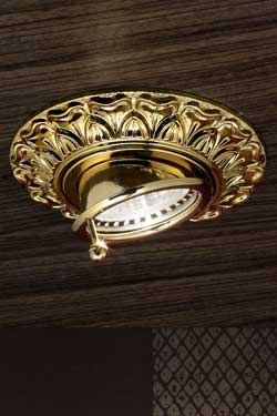 Adjustable round decorated gold-plated recessed spotlight - Spotlights by Masiero