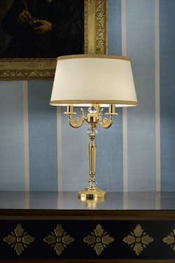 Gold-plated metal table lamp with crystal details 
