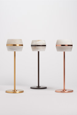 Lampe sans fil en laiton satiné et albâtre Tommy
