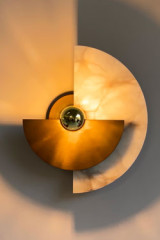 Levante applique cadran solaire en bronze et albâtre - Applique by Matlight