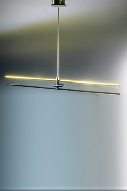  Essential satin brass and black marble Marquiniapendant