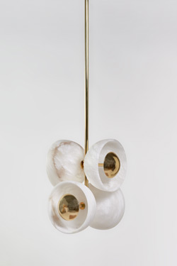 Suspension en albâtre avec éclairage LED intégré Butterfly