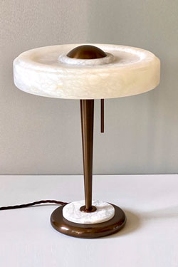 Benny Art-Deco table lamp with alabaster shade