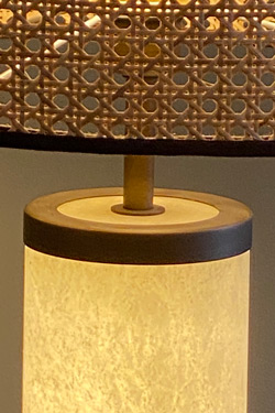 Table lamp in alabaster and wickerwork Hortensia