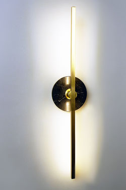 Essential golden and black marble wall lamp  - Wall lights by Matlight