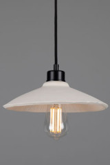 Pendant in grooved white ceramic and black metal Pyrus - Pendants by Mullan
