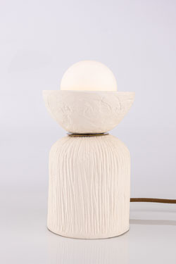 Petite lampe de table en céramique blanche texturée Prali