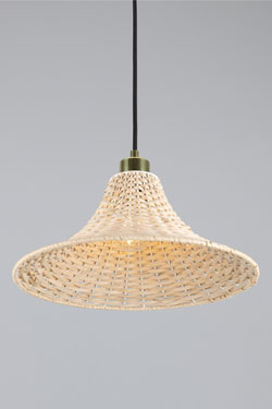 Suspension trompette en rotin naturel Savannah