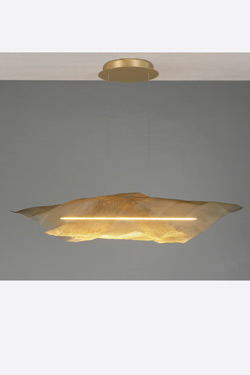Large Aura pendant light in gold-plated steel mesh - Chandeliers by Myo
