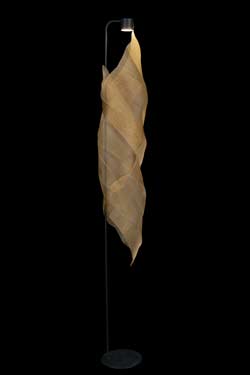 Contemporary floor lamp with a metallic shade Aura