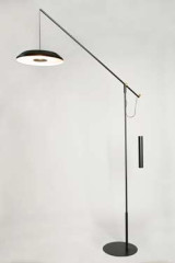 Momento black counterweighted wall lamp - Floor lamps by Myo