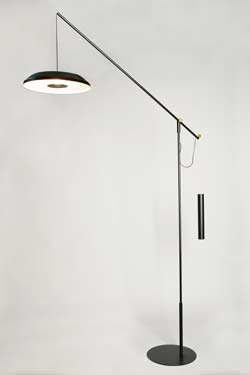 Lampadaire déporté à contrepoids noir Momento - Lampadaire by Myo