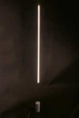 Lampadaire ultrafin en acier et verre Luxor	 - Lampadaire by Myo