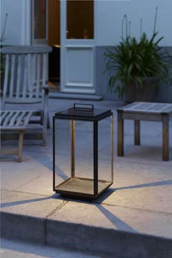 Grande lampe de jardin ou d'extérieur en bronze LED et raccordement direct