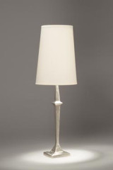 Adam lampe de table étroite argentée en bronze - Lampe de table by Objet insolite