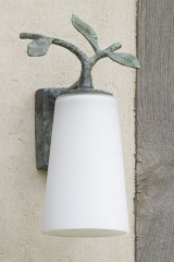 Dolce applique d'extérieur vert-de-gris en bronze - Applique d'extérieur by Objet insolite