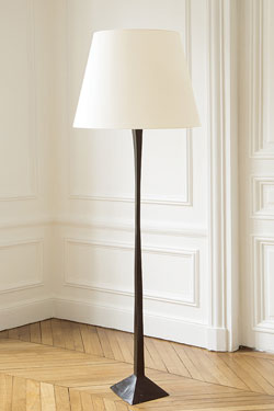 Inès lampadaire contemporain noir en bronze massif patiné - Lampadaire by Objet insolite
