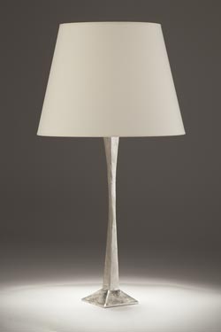 Ines lampe de table en bronze nickel satiné - Lampe de table by Objet insolite
