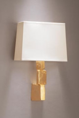 Fragile wall light with stack of gilded bronze stones - Wall lights by Objet insolite