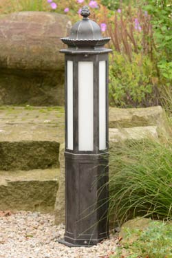 Lampadaire en fer forgé pour le jardin style classique - Lampadaire d'extérieur by Robers