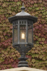 Lanterne d'extérieur en fer forgé forme chapiteau pointu - Lampe d'extérieur by Robers