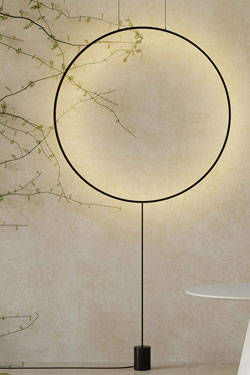 Lampadaire anneau noir Ramona