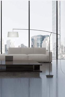 Lampadaire contemporain pied fin en métal noir mat Raisa