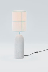 Contemporary table lamp in light grey concrete Rania - Table lamps by Robin