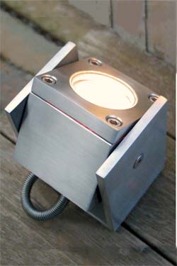 Q-Bic Wall applique murale cube inox 1 lumière