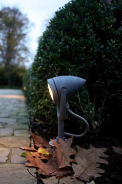 Bullet Ground spot en zinc gris - Spot & projecteur d'extérieur by Royal Botania