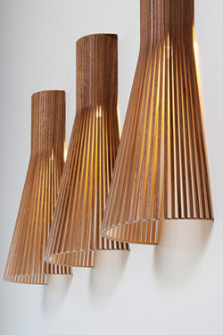 Grande applique design scandinave en bois et stratifié blanc
