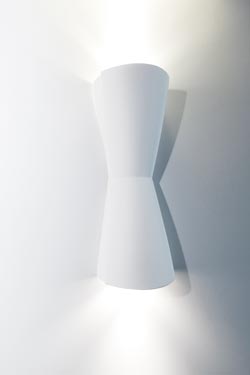 Tomtom hourglass wall lamp in natural plaster