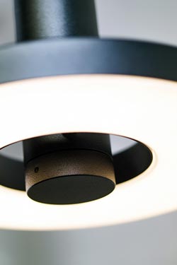 Beads suspension noire minimaliste modèle 108