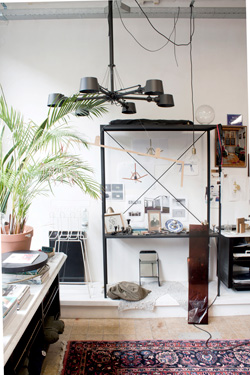 Black Bolt chandelier with 6 branches