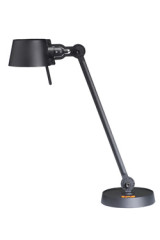 Grande lampe de bureau noire à réflecteur orientable Bolt Desk - Lampe de bureau by Tonone