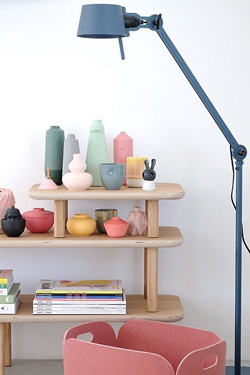 Lampadaire design industriel en acier bleu Bolt