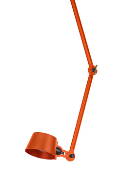 Plafonnier articulé à double bras en métal orange Bolt - Plafonnier by Tonone