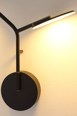 Ballon Wall5 wall mounted orientable black and walnut