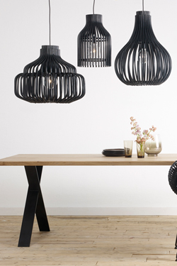Firefly suspension en rotin noir