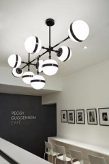 Grand lustre noir brillant et verre opale Peggy  - Lustre by Vistosi
