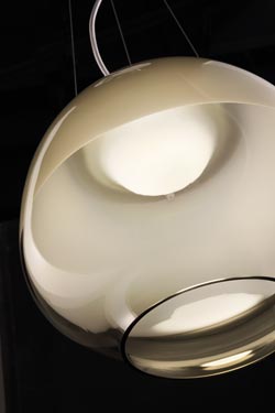 Mirage suspension en verre fumé