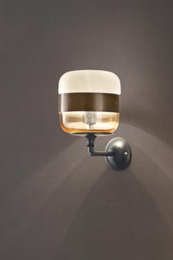 Small amber wall lamp Futura - Wall lights by Vistosi