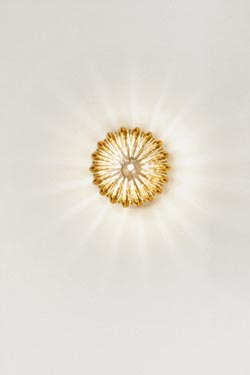 Small amber Murano glass wall lamp Diamante - Wall lights by Vistosi