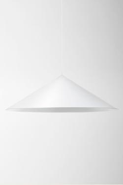 Extra Large suspension cône évasé blanc - Suspension by Watsberg