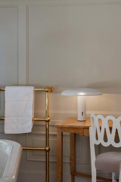 Ilumina white table lamp LED lighting